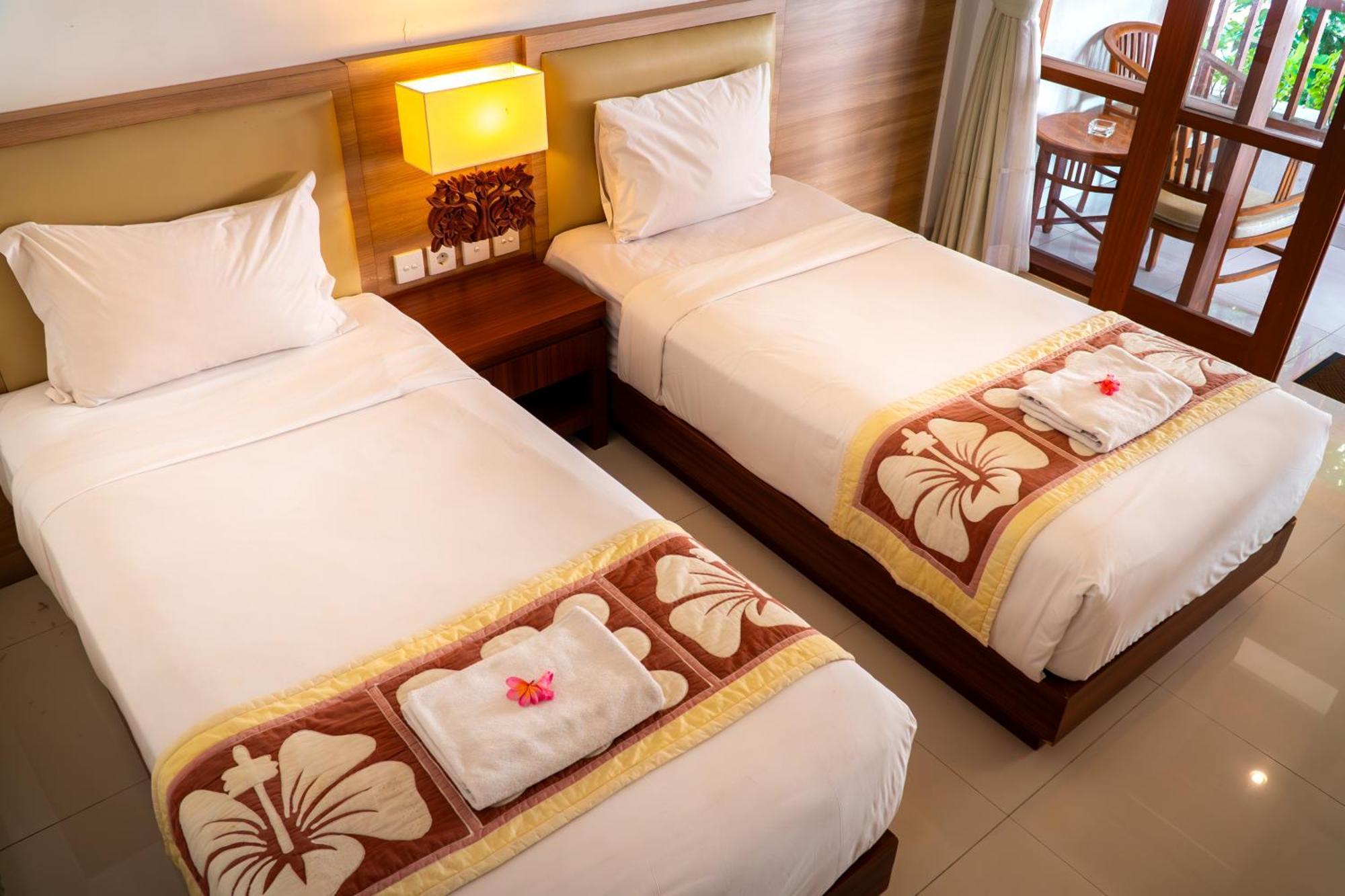 Hotel Bali Summer By Amerta 3*