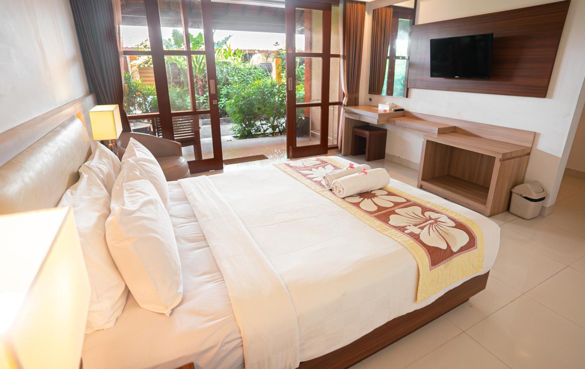 Bali Summer By Amerta Hotel 3*